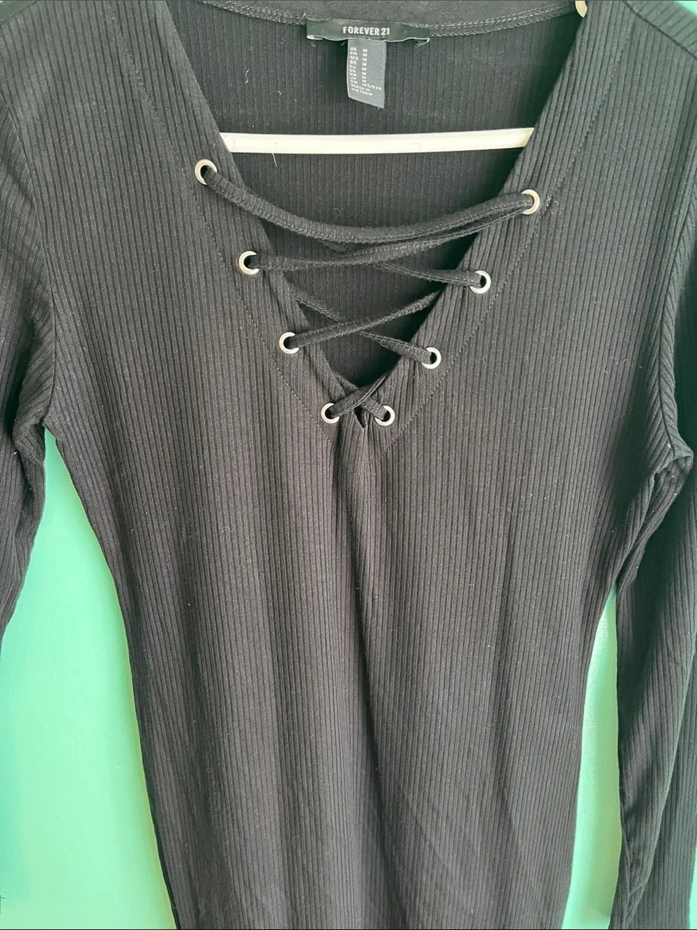 Forever 21 Black Ribbed Lace-Up Long Sleeve Dress